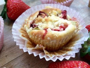 Rhabarber-Erdbeer-Muffins3